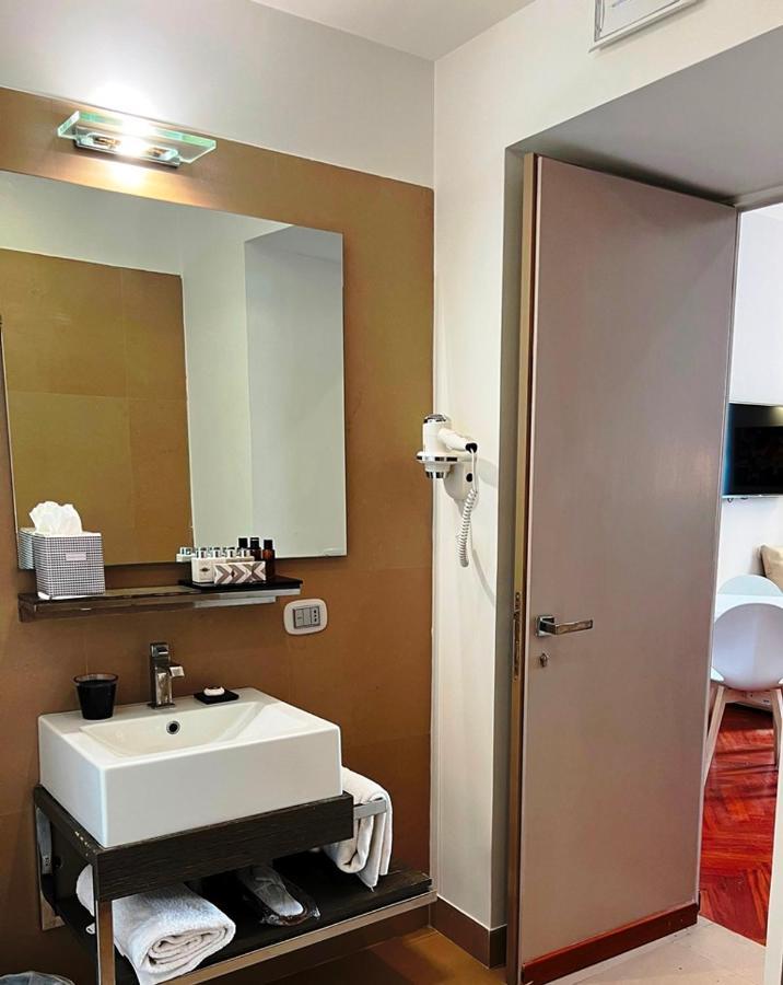 Dolce Vita Guest House Rome Bagian luar foto